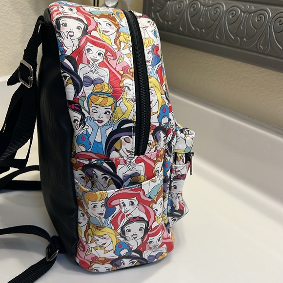 Rare Loungefly Disney Princess Mini Backpack All Over Face Print Expressions - Picture 3 of 5